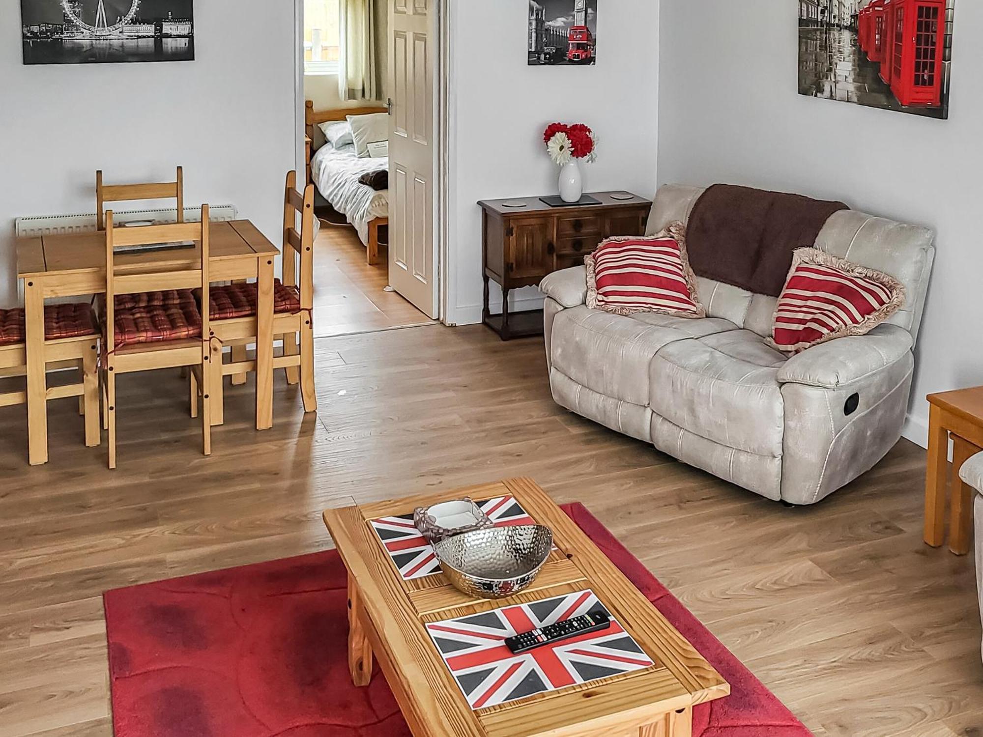 Little London Villa Богнър Реджис Екстериор снимка