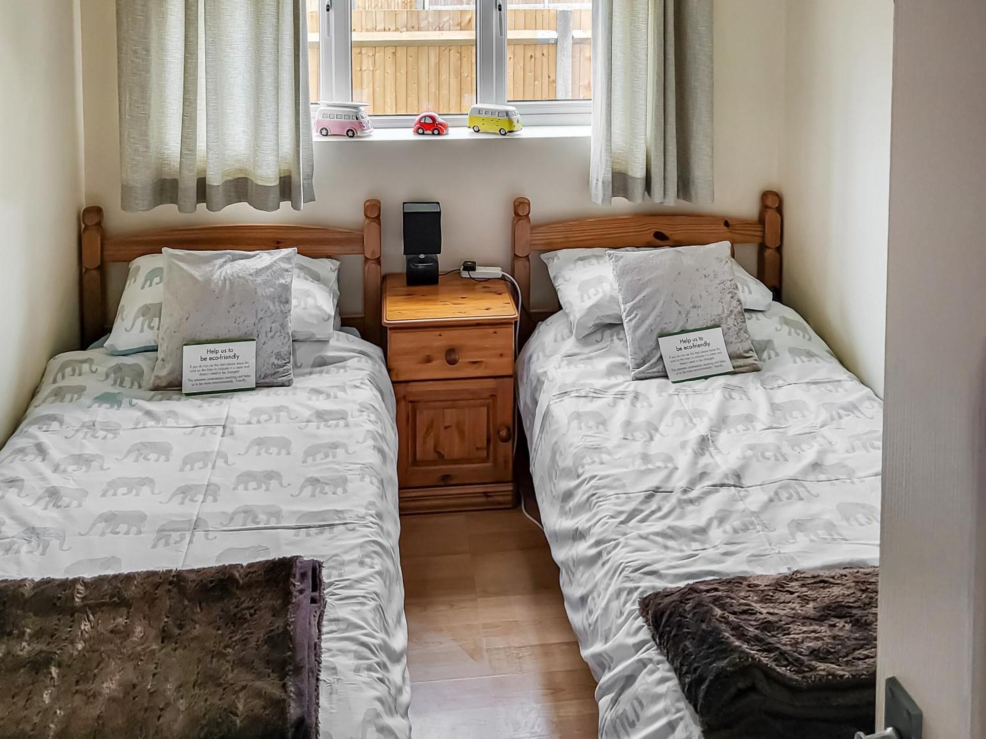 Little London Villa Богнър Реджис Екстериор снимка